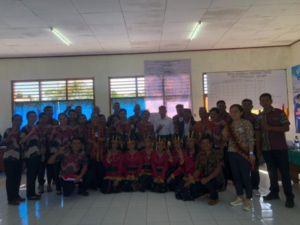 Pelaksanaan Visitasi Akreditasi SMAN 3 Macang Pacar: Merangkai Asa Di Balik Keterbatasan